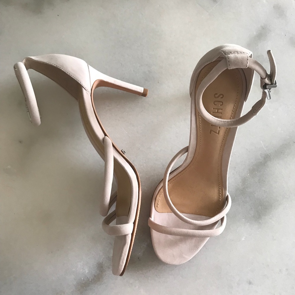 Schutz nude heel